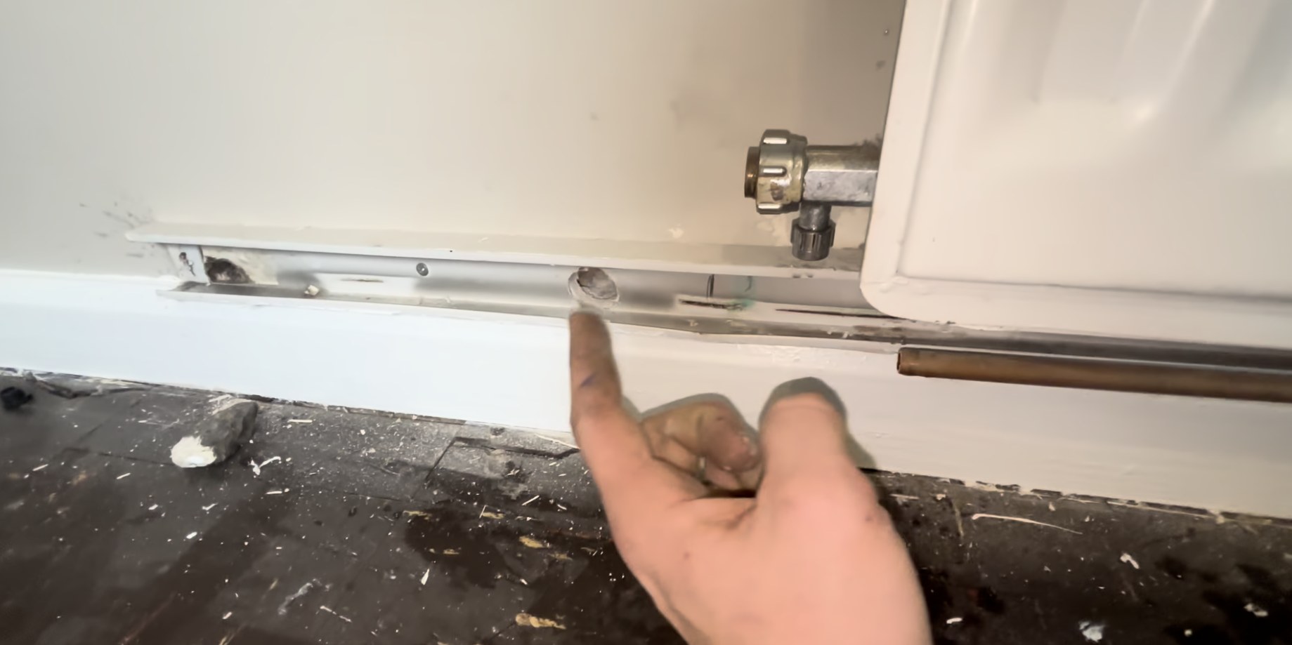 Installation WC Suspendu Issy-les-Moulineaux